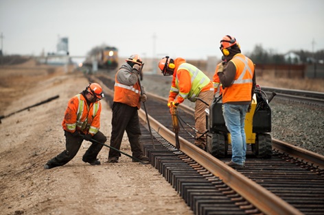 Ninth District railroads have invested heavily to increase capacity. 